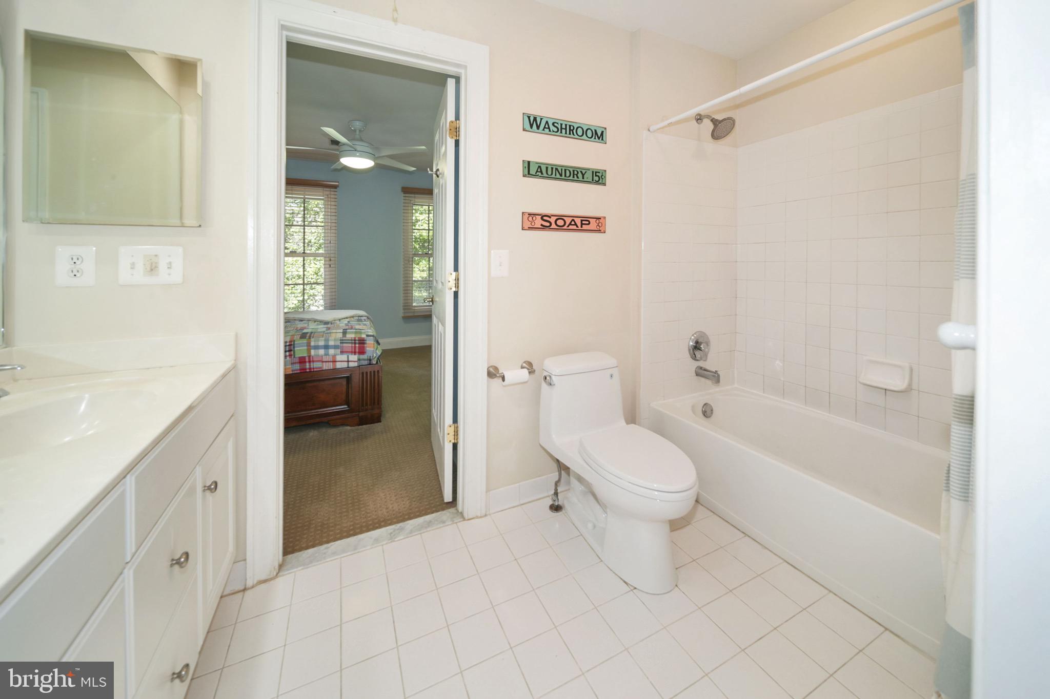 11501 Ridge Mist Terrace Potomac, MD 20854 - Photo 44 of 56 Bath
