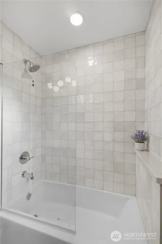 $1,925,000 | 62 165th Avenue Southeast, Bellevue, WA 98008