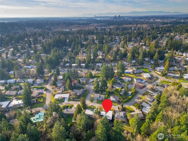 $1,925,000 | 62 165th Avenue Southeast, Bellevue, WA 98008
