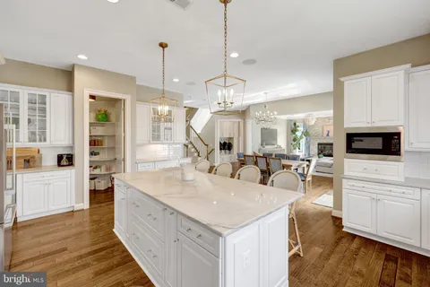 $2,550,000 | 9115 Tetterton Avenue, Vienna, VA 22182