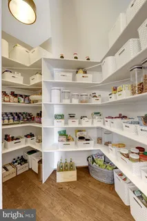 $2,550,000 | 9115 Tetterton Avenue, Vienna, VA 22182