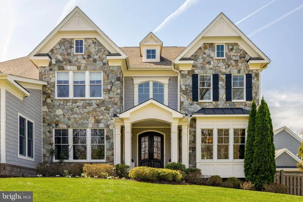 $2,550,000 | 9115 Tetterton Avenue, Vienna, VA 22182