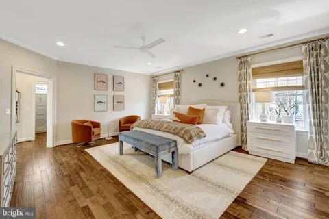 $2,550,000 | 9115 Tetterton Avenue, Vienna, VA 22182