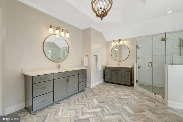 $2,550,000 | 9115 Tetterton Avenue, Vienna, VA 22182