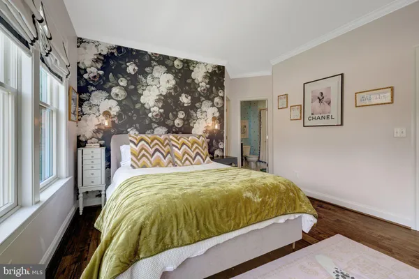 $2,550,000 | 9115 Tetterton Avenue, Vienna, VA 22182