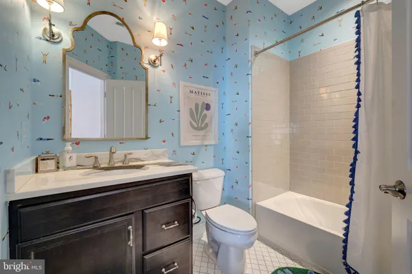 $2,550,000 | 9115 Tetterton Avenue, Vienna, VA 22182