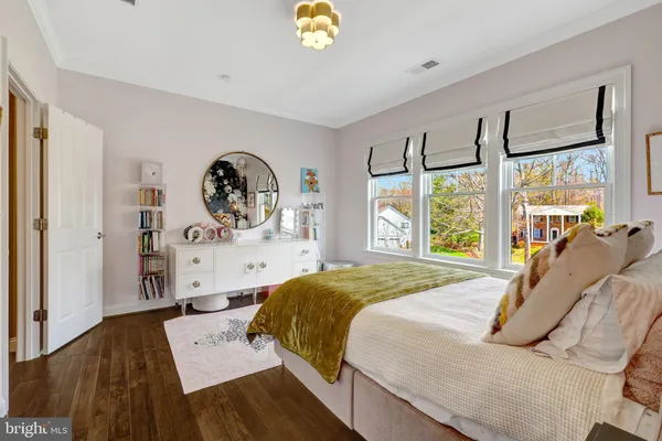 $2,550,000 | 9115 Tetterton Avenue, Vienna, VA 22182