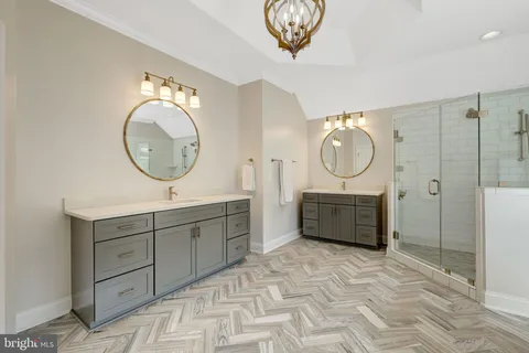 $2,550,000 | 9115 Tetterton Avenue, Vienna, VA 22182