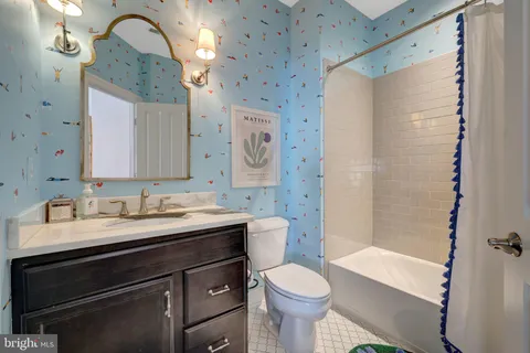 $2,550,000 | 9115 Tetterton Avenue, Vienna, VA 22182