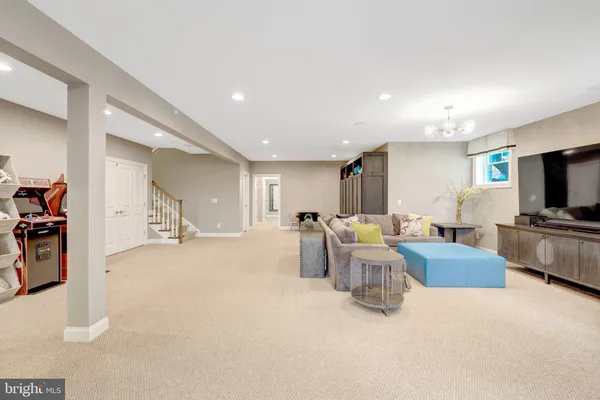 $2,550,000 | 9115 Tetterton Avenue, Vienna, VA 22182