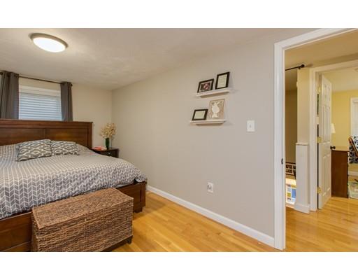 13 Colburn Road Reading, MA 01867 - Photo 26 of 29 Gallery Image 26