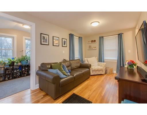 13 Colburn Road Reading, MA 01867 - Photo 6 of 29 Gallery Image 6