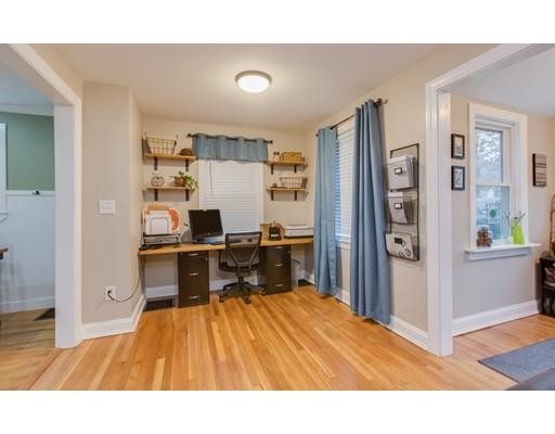 13 Colburn Road Reading, MA 01867 - Photo 8 of 29 Gallery Image 8