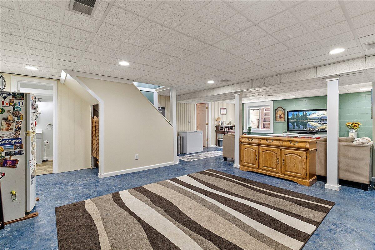 2139 Brown School Road St. Joseph, MI 49085 - Photo 21 of 34 Rec Room