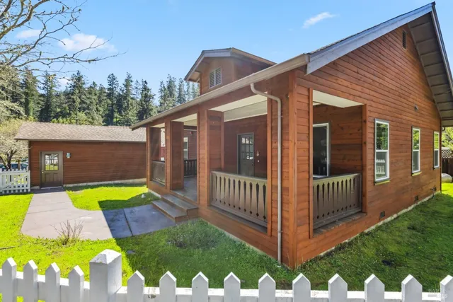 $929,000 | 19 Sage Lane, Forest Knolls, CA 94933
