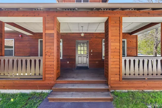 $929,000 | 19 Sage Lane, Forest Knolls, CA 94933