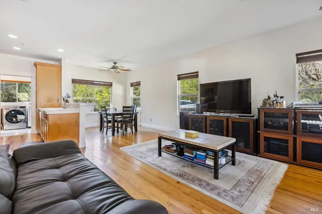 $929,000 | 19 Sage Lane, Forest Knolls, CA 94933