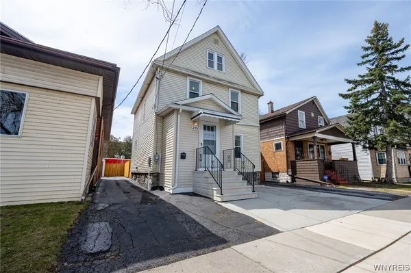 $242,500 | 201 Royal Avenue, Buffalo, NY 14207