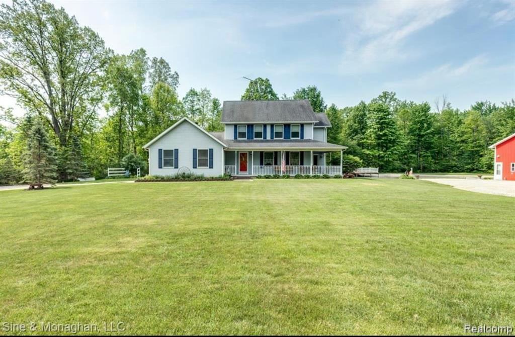 8471 Frith Road Columbus, MI 48063 - Photo 5 of 33