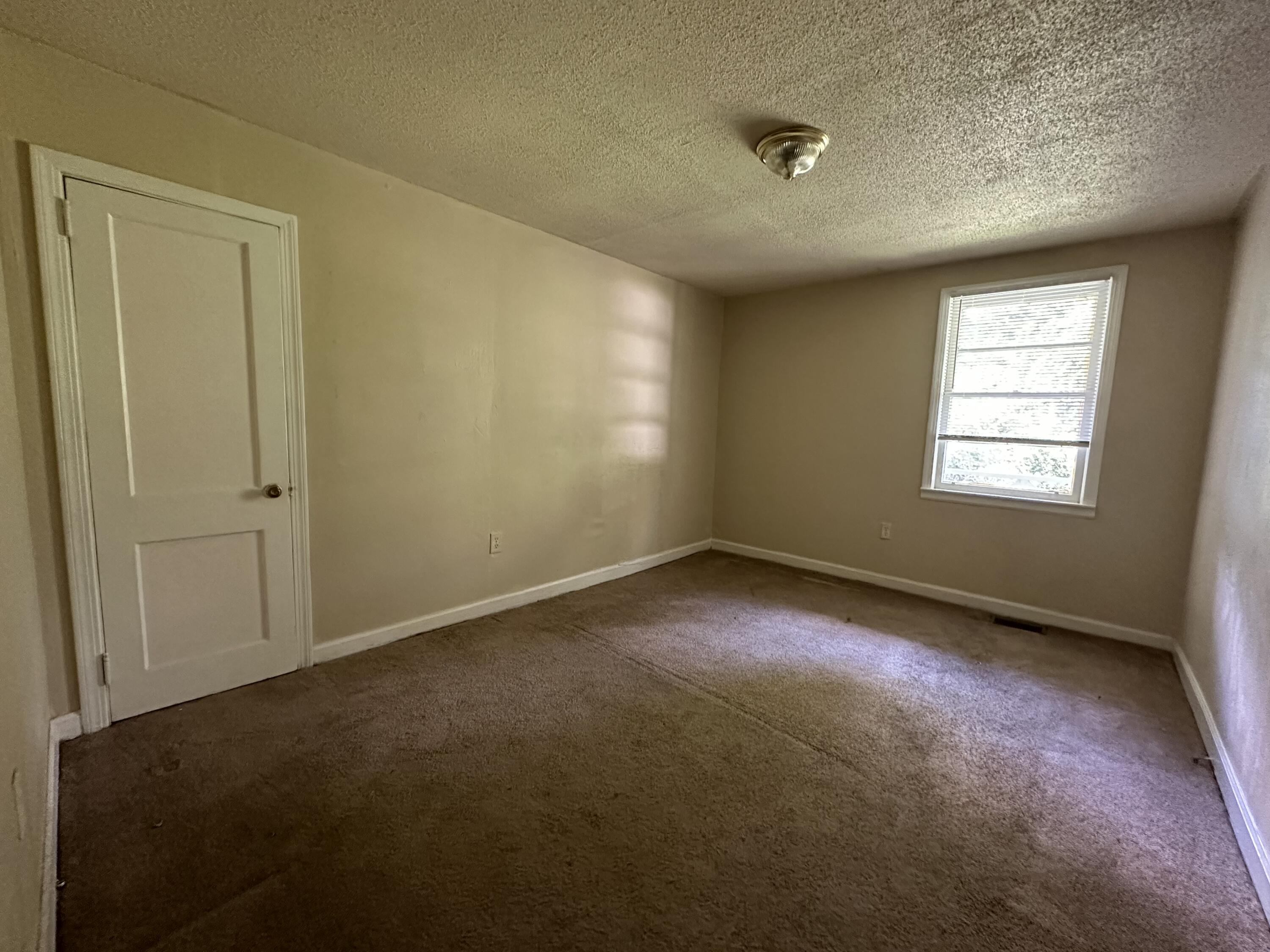 2905 Wheeler Road Augusta, GA 30909 - Photo 11 of 21 IMG_3234