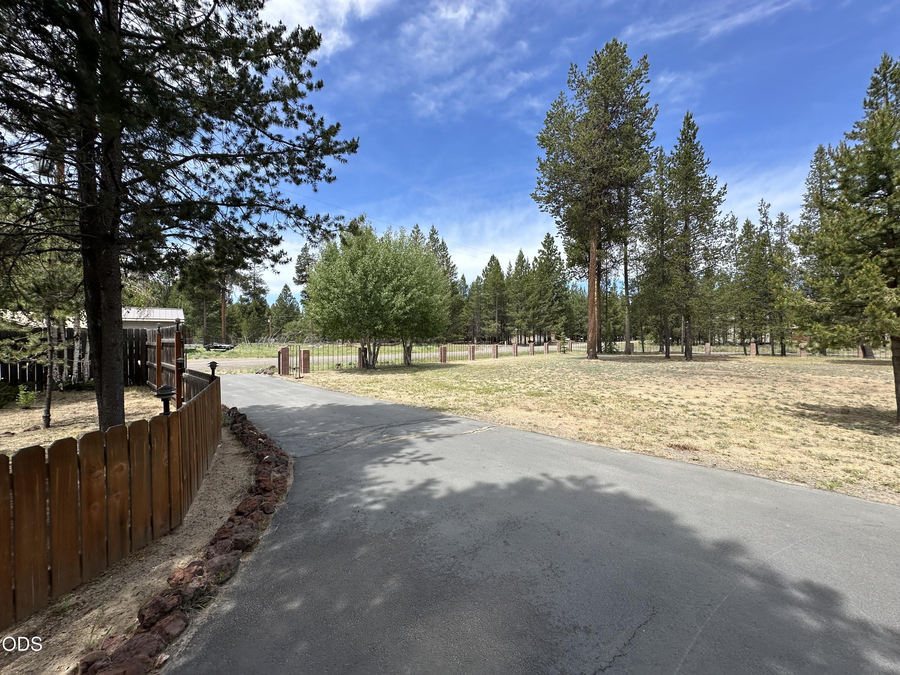 15531 Federal Road La Pine, OR 97739 - Photo 31 of 32
