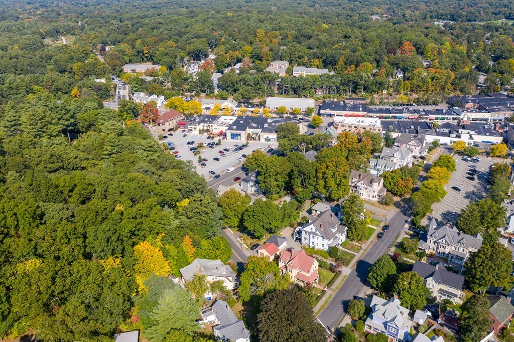 34 Weston Road Wellesley, MA 02482 - Photo 5 of 19 a view of a city