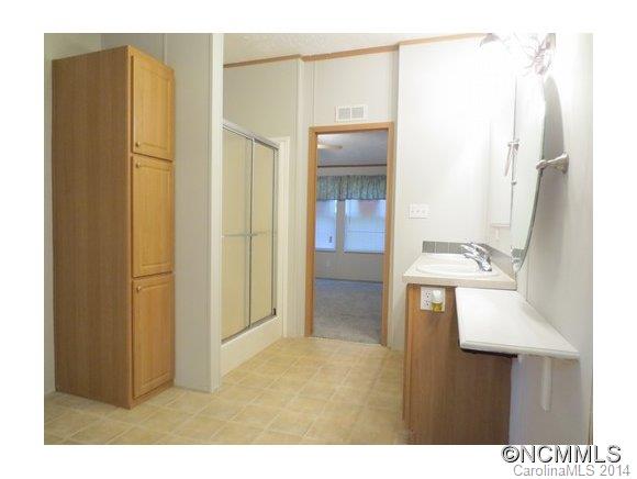 129 Allendale Hills Road Franklin, NC 28734 - Photo 12 of 13 Gallery Image 12