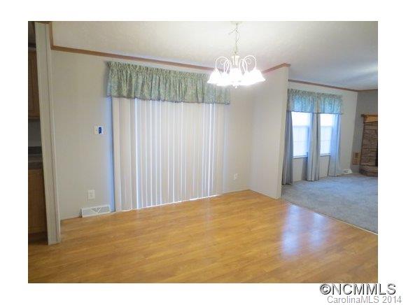 129 Allendale Hills Road Franklin, NC 28734 - Photo 6 of 13 Gallery Image 6