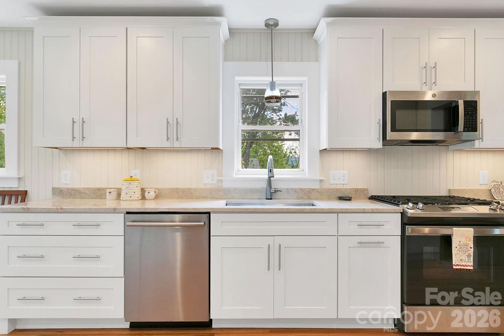 41 Harrison Street Canton, NC 28716 - Photo 20 of 48
