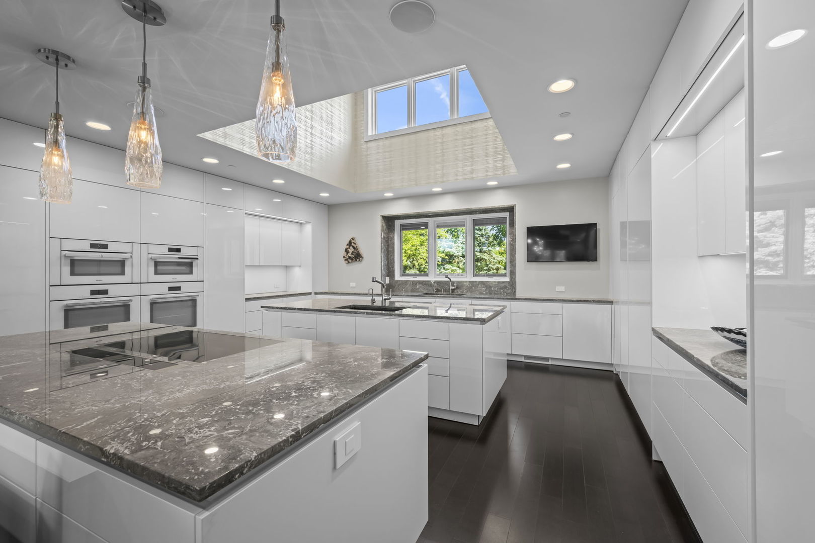 26153 West Cuba Road Barrington, IL 60010 - Photo 13 of 64