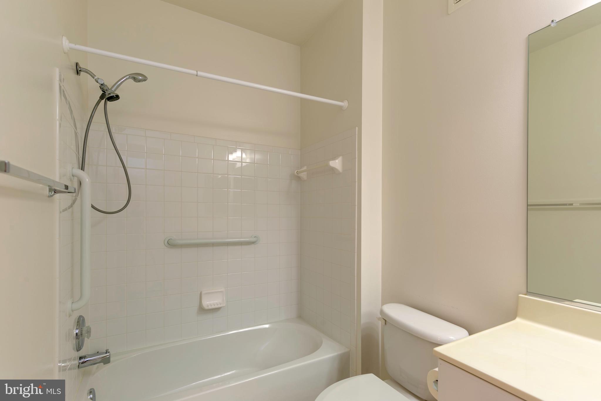 8600 Roaming Ridge Way, Unit 304 Odenton, MD 21113 - Photo 34 of 46 Hall Bath