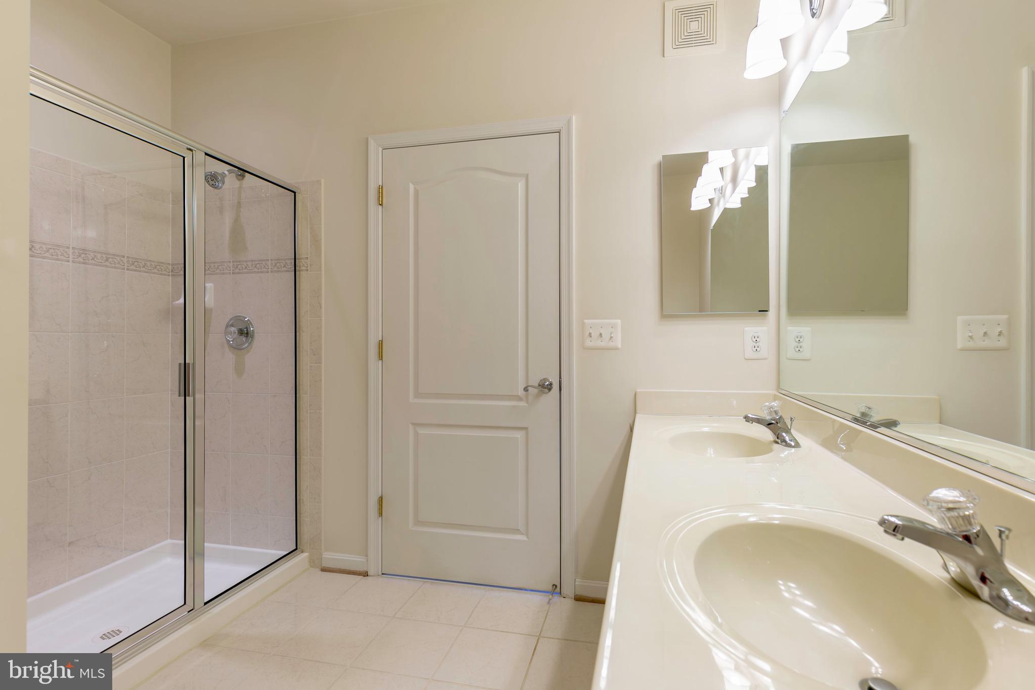 8600 Roaming Ridge Way, Unit 304 Odenton, MD 21113 - Photo 45 of 46 Master Bath