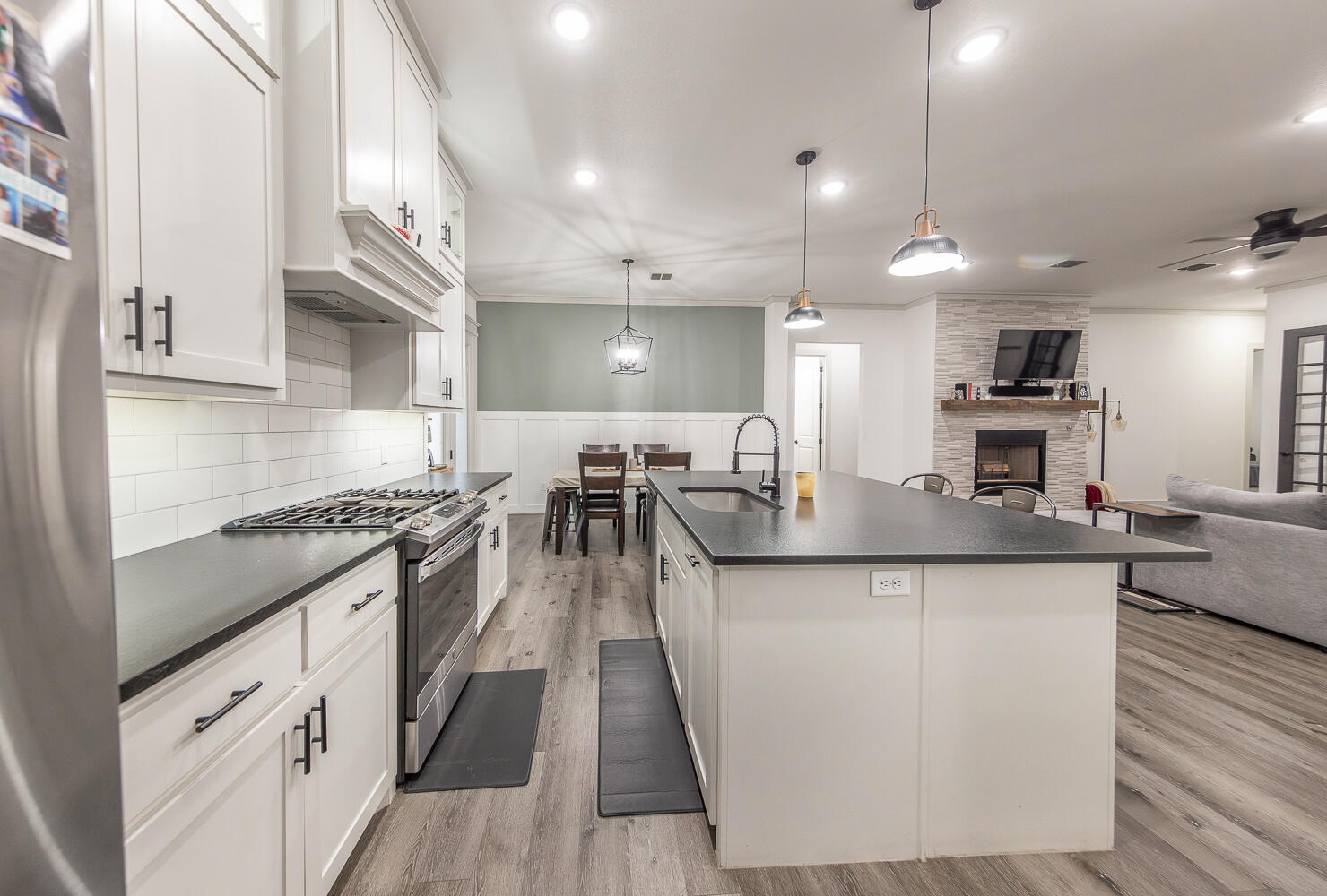 7809 52nd Street Lubbock, TX 79407 - Photo 7 of 30 2L9A9986-Enhanced-NR