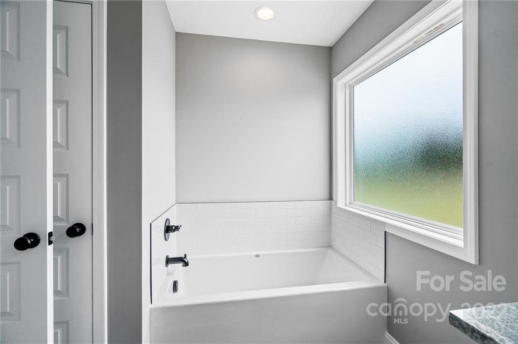 1800 Cunningham Road Thomasville, NC 27360 - Photo 21 of 34