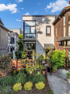 $799,900 | 2218 Belmont Boulevard, Unit 102, Nashville, TN 37212