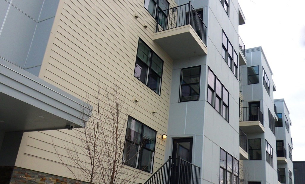 76 Stonley Road, Unit 6 Boston, MA 02130 - Photo 11 of 12 Gallery Image 11