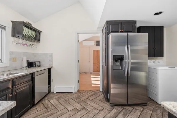 $775,000 | 4 Cummings Cove Road, Meredith, NH 03253