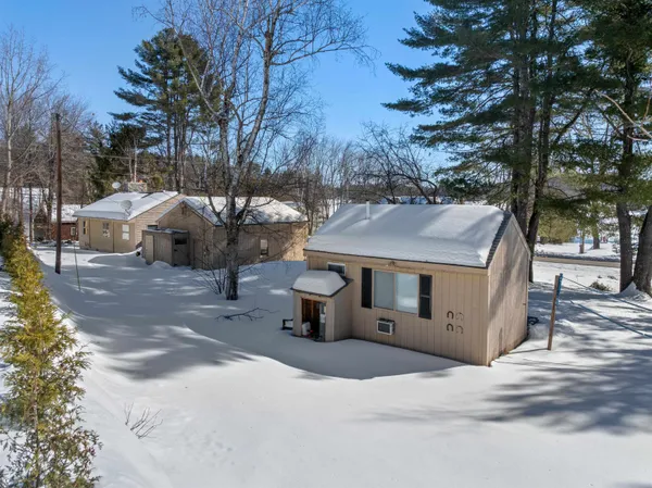 $775,000 | 4 Cummings Cove Road, Meredith, NH 03253