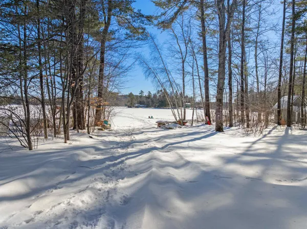 $775,000 | 4 Cummings Cove Road, Meredith, NH 03253