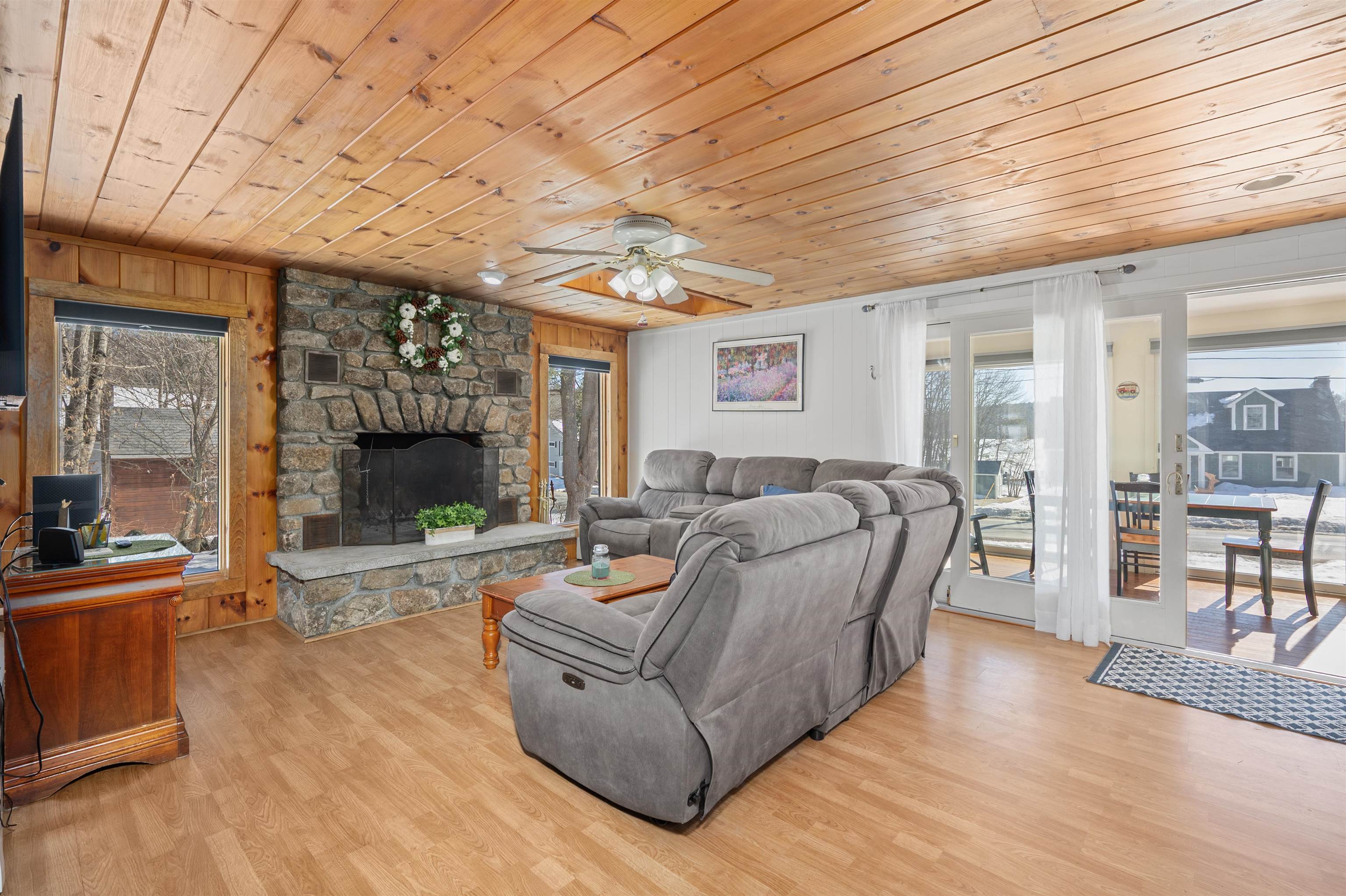 4 Cummings Cove Road Meredith, NH 03253 - Photo 10 of 43