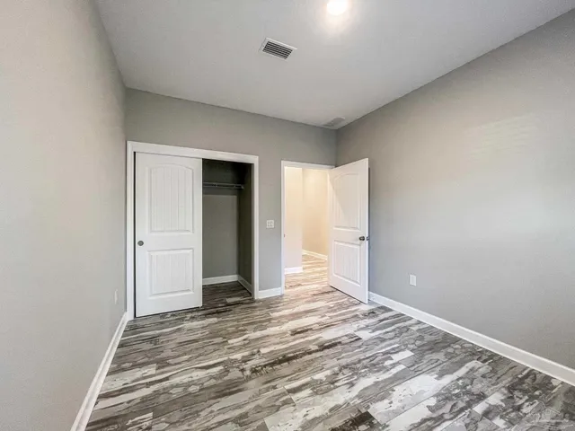 $1,750 | 5180 Burlington Avenue, Pensacola, FL 32505