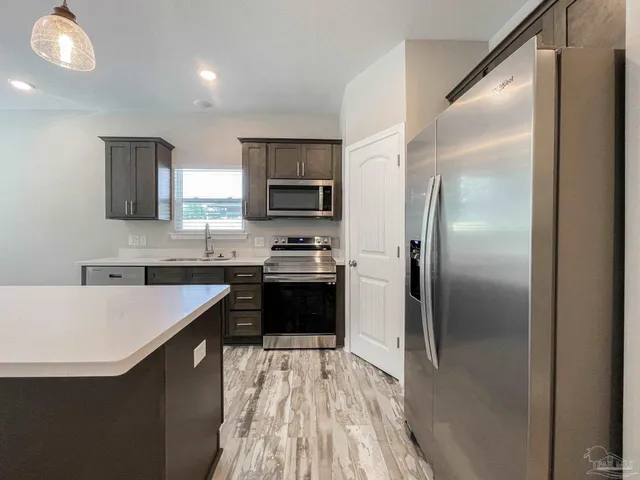 $1,750 | 5180 Burlington Avenue, Pensacola, FL 32505