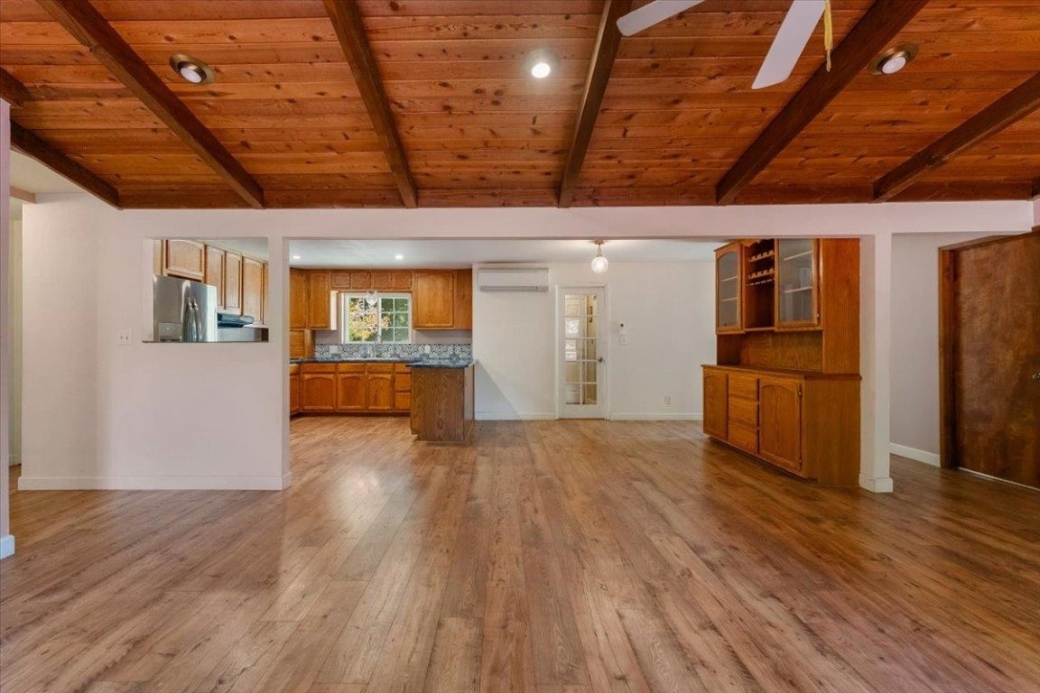 2026 Deetz Road Mount Shasta, CA 96067 - Photo 11 of 45 Gallery Image 11