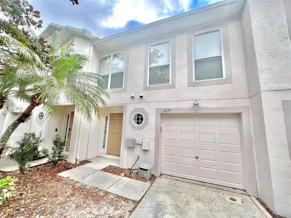 $2,000 | 4679 Ashburn Square Drive, Tampa, FL 33610