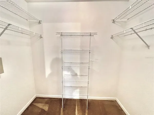 $2,000 | 4679 Ashburn Square Drive, Tampa, FL 33610