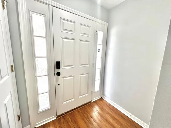 $2,000 | 4679 Ashburn Square Drive, Tampa, FL 33610