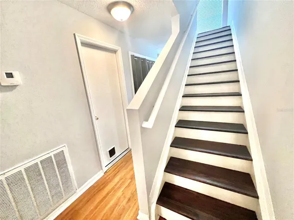 $2,000 | 4679 Ashburn Square Drive, Tampa, FL 33610