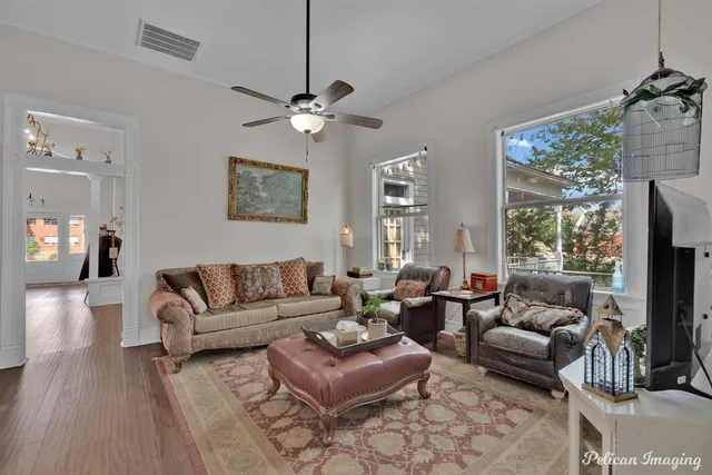 $269,999 | 413 East Palmetto Avenue, Plain Dealing, LA 71064