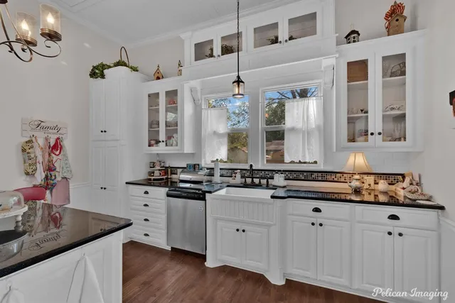 $269,999 | 413 East Palmetto Avenue, Plain Dealing, LA 71064