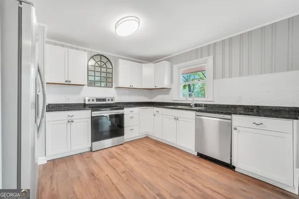 $249,900 | 110 Meadow Ln Drive, Griffin, GA 30224
